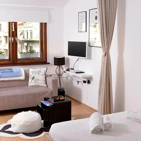 Apartment Central *