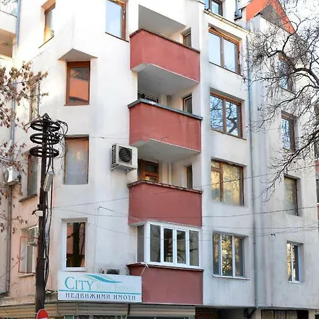 Central Apartment